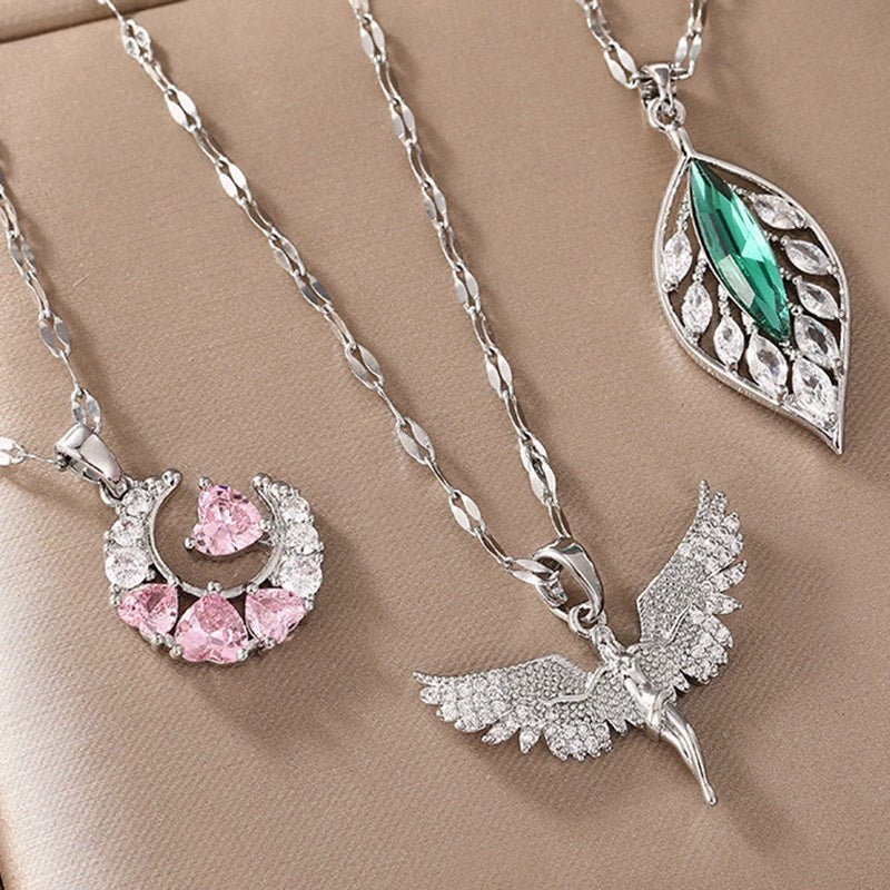 Women's Cute Dream Moon Necklace Versatile Design Jewelry