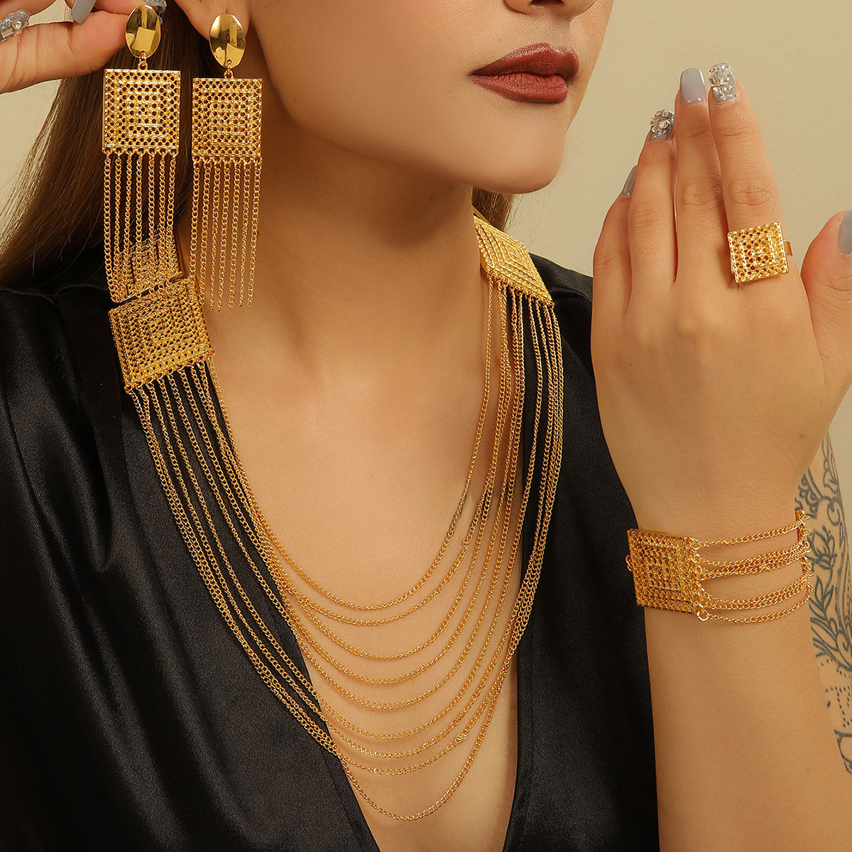 Fashion Gold Plated Tassel Jewelry Set