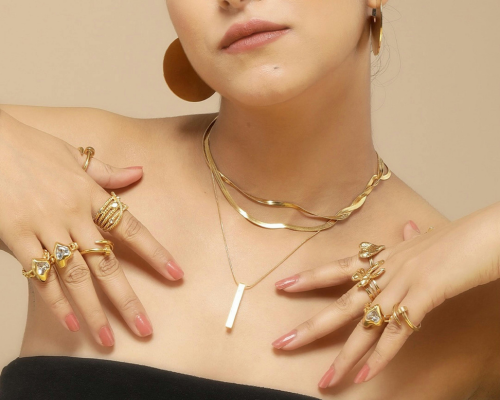 Jewelry & Accessories